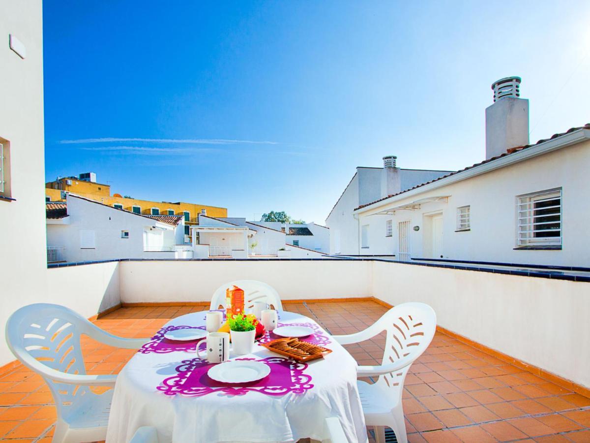 Apartment Platja De Roses-6 By Interhome Bagian luar foto